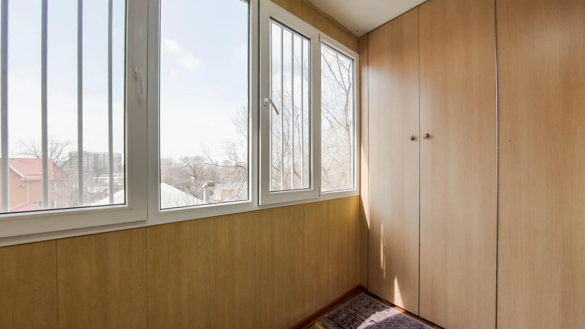 Central Park 2 Room Apartment Almaty