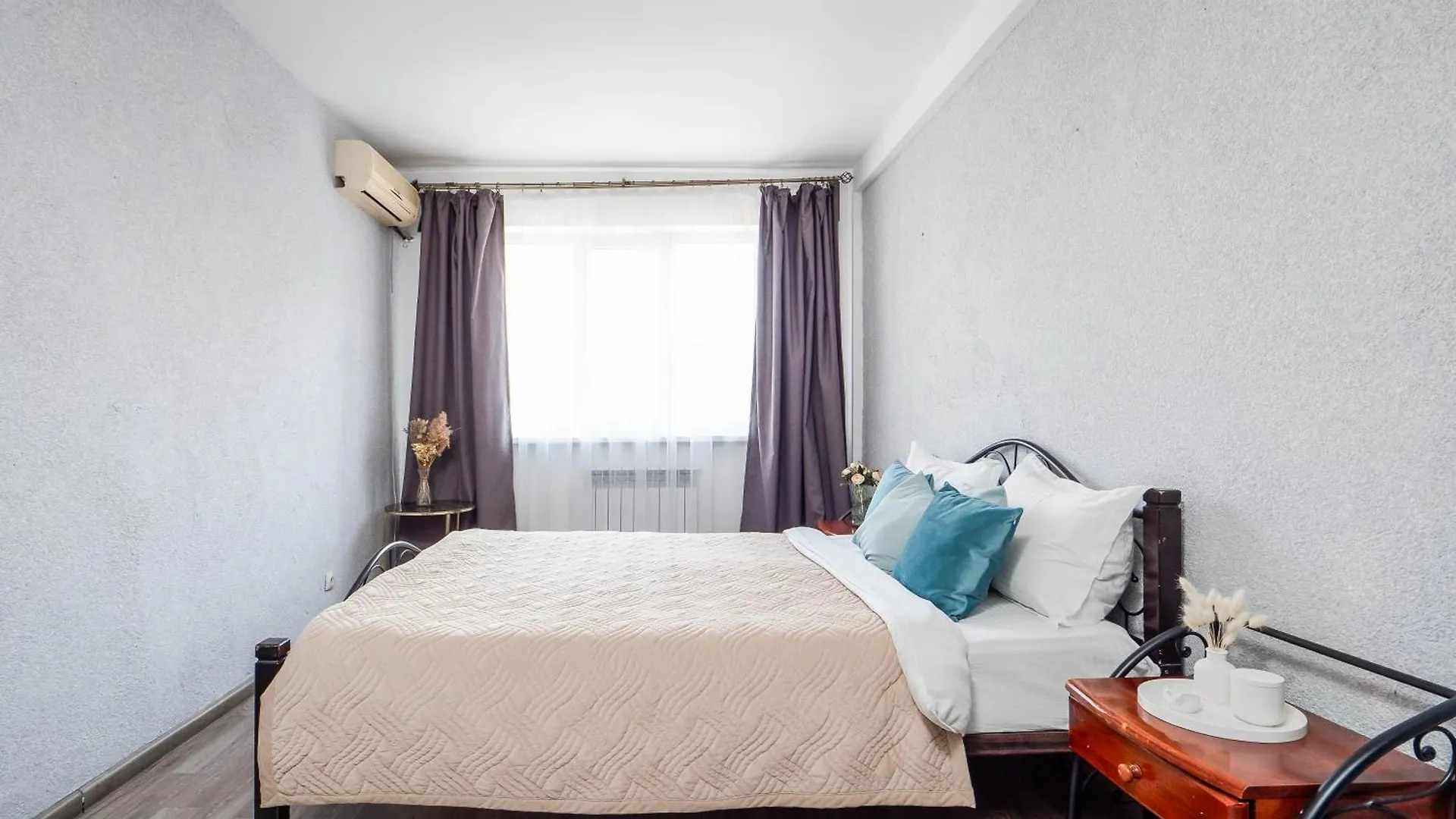 Central Park 2 Room Apartment Almaty